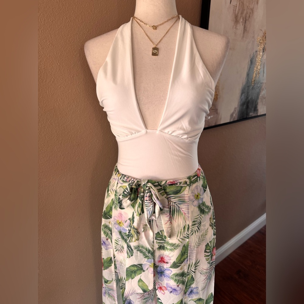 Honey Punch Cream Tropical Print Split Skort - Picture 6 of 7